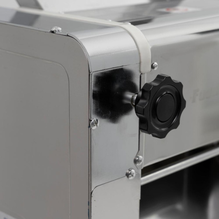 Тестораскатка - лапшерезка электрическая Foodatlas FA-300SS